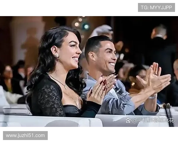 葡萄牙主帅回应C罗观战问题称此举不尊重球员应停止讨论